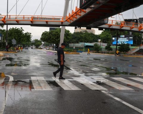 Passing rains this Sunday due to a weak trough