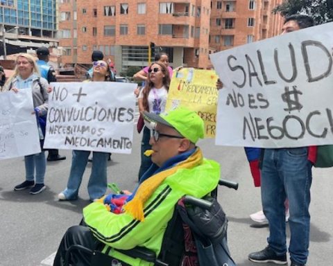 Patients question MinSalud after ruling by the Constitutional Court