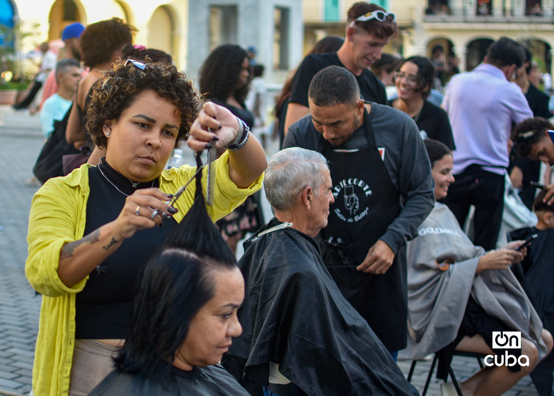 Plaza Vieja taken over by Cuban style