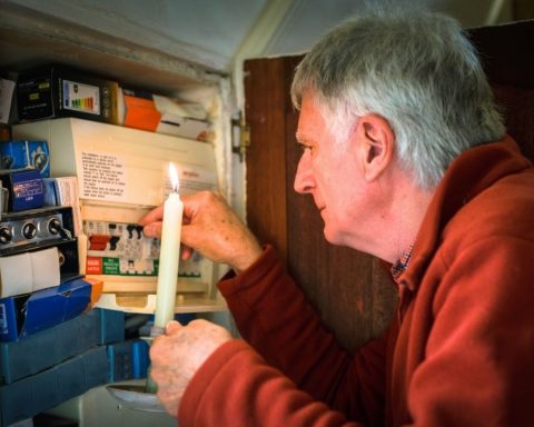 Power outage in the Metropolitan Region: these are the 6 communes will not have service this December 3