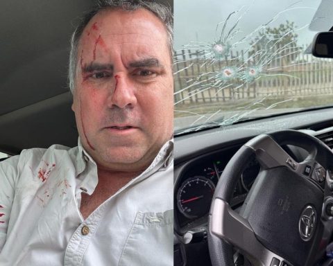 Presidential candidate Rafael Belaunde Llosa is shot at