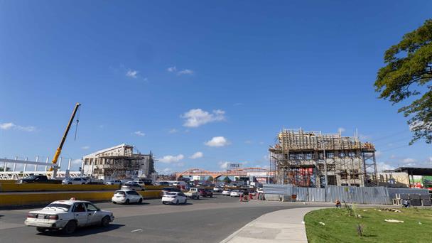 Public Works advances on iconic kilometer 9 pedestrian bridge