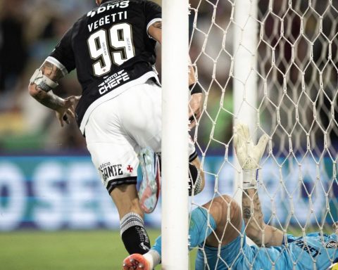 Rayan and Vegetti decide and Vasco takes advantage in the Copa do Brasil