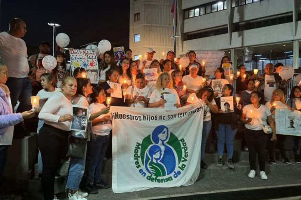 Relatives confirm release of 71 post-election prisoners, three are teenagers