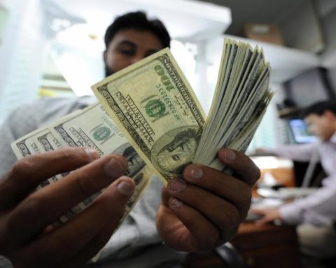 Remittances will continue to be a pillar for the Peruvian economy despite its lower growth expected for 2026