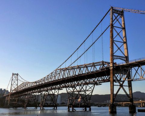 Rio Grande do Sul and Santa Catarina have a storm warning