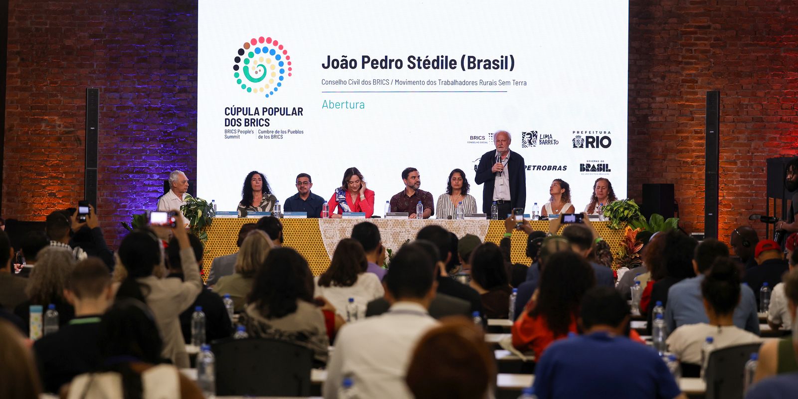 Rio hosts 1st BRICS Popular Summit to debate Global South
