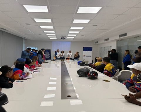 Road training day was aimed at young motorists from Caracas