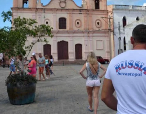 Turistas rusos en Cuba