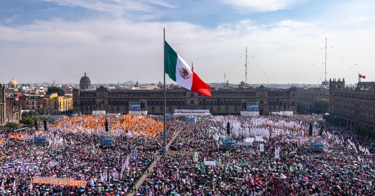 SNTE deploys 45,000 teachers at Sheinbaum rally: "We have to respond to the government"