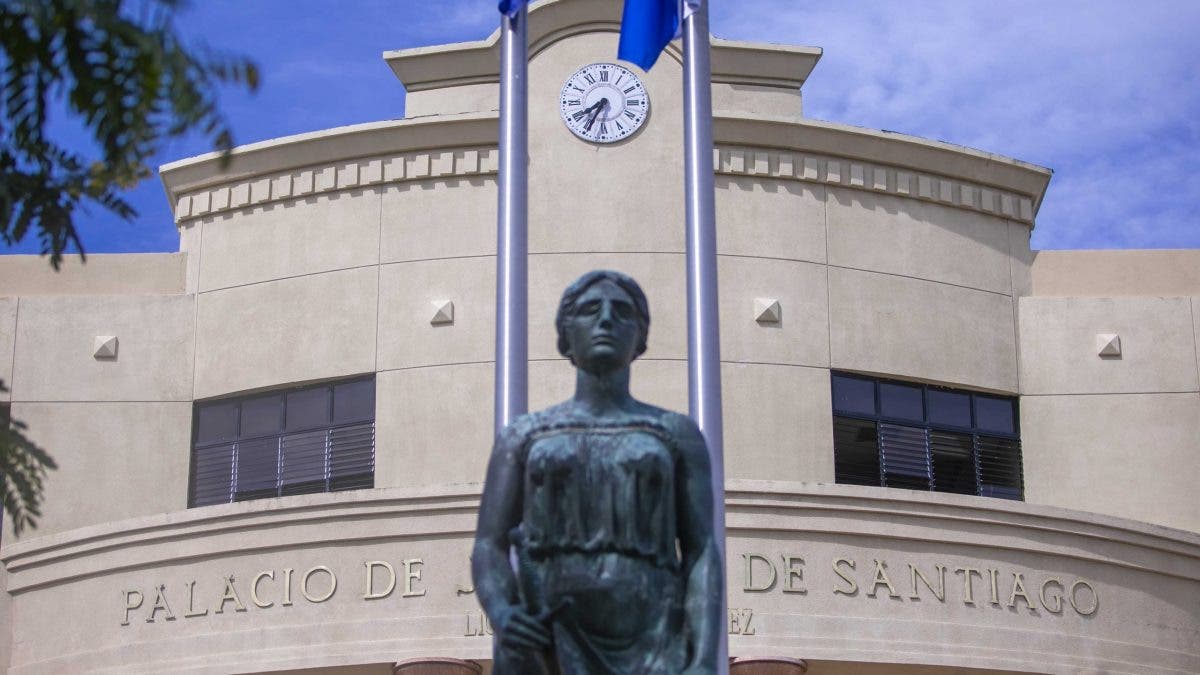 Corte Penal de Santiago dicta sentencia contra red dedicada al tráfico de mujeres procedentes de Colombia y Venezuela