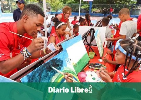 Save the Children presents achievements of its initiatives in Capotillo