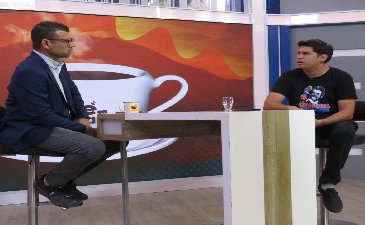 Escuela del Poder Popular genera espacios para analizar coyunturas actuales en jóvenes