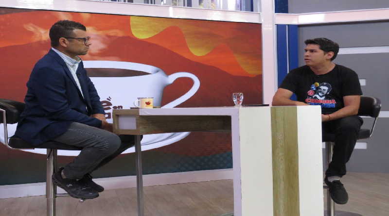 Escuela del Poder Popular genera espacios para analizar coyunturas actuales en jóvenes