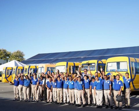 School transportation generates more than 12 billion in savings for families, says the Government