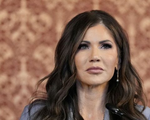 Sinaloa and Jalisco cartels harm US interests, says Kristi Noem