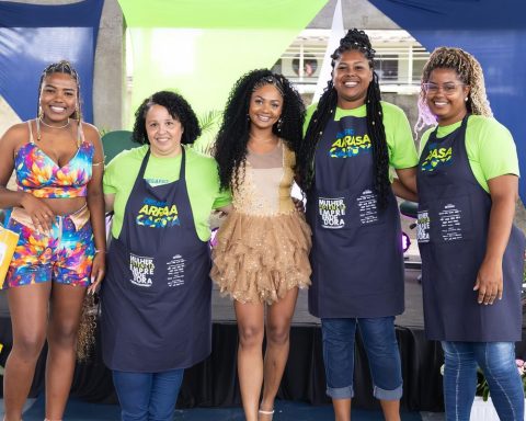 Social project encourages financial autonomy for women in Rio