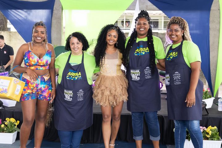 Social project encourages financial autonomy for women in Rio