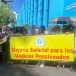 médicos pensionados