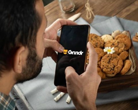 The Grindr trap: thieves faked dates to enter homes and rob their victims