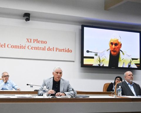 The PCC Congress scheduled for 2026 is postponed at the proposal of Raúl Castro