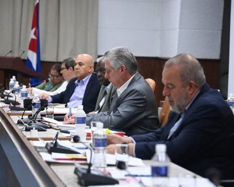 The PCC “adjusts” the Plenary Session of its Central Committee to a single session due to the “complex situation” in the country