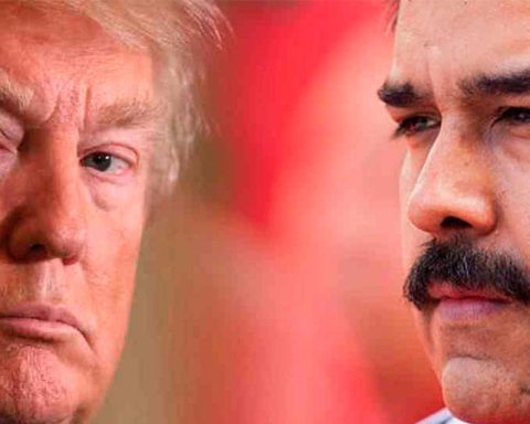 The alleged conditions that Maduro asked Trump to "leave Venezuela", according to Reuters