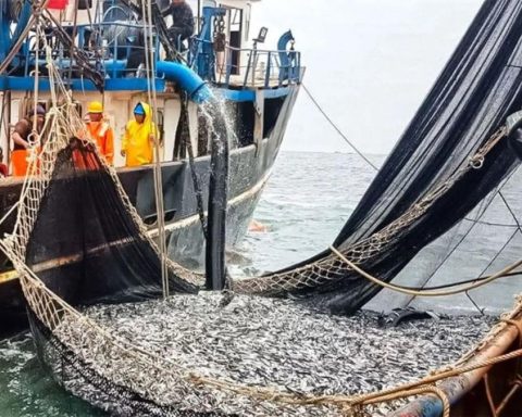 The discussion about fishing in protected natural areas is ideological