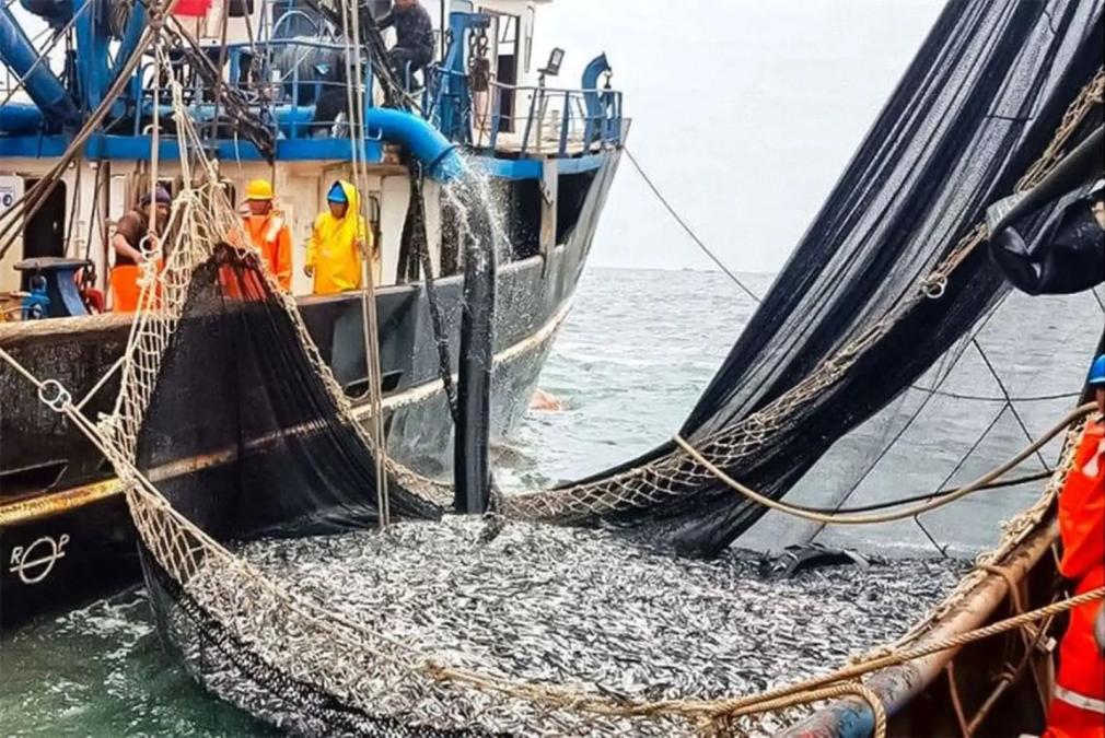 The discussion about fishing in protected natural areas is ideological