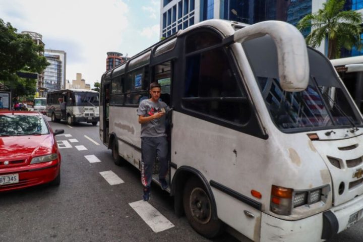 The government makes official the increase in urban fares in Caracas