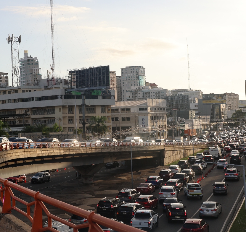 El caos se divisa en cada cuadrante de la ciudad.  Chaimy Soriano
