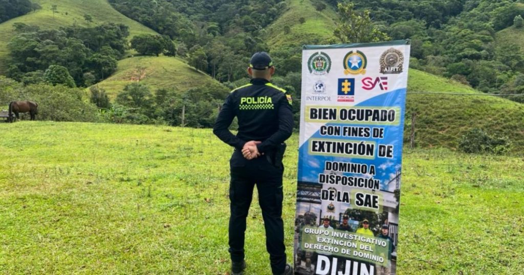 They apply domain extinction to assets of the FARC dissidents in Putumayo, Caquetá, Cauca and Nariño