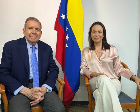 They clarify that the Official Spokesperson's Office of Machado and González does not have accounts on social networks