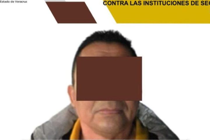 They condemn the arrest of Rafael León, a red-note journalist who is accused of "terrorism" in Veracruz