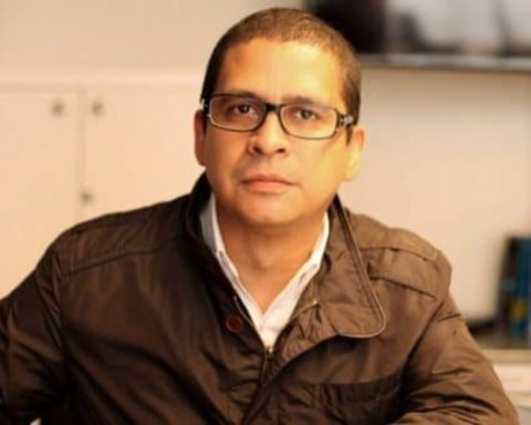 They denounce 15 days of arbitrary detention of Nicmer Evans without formal charges