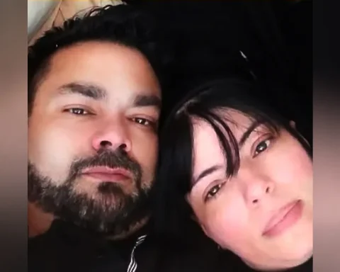 They find a Venezuelan woman and her partner dead in Chile: they investigate possible feminicide and suicide