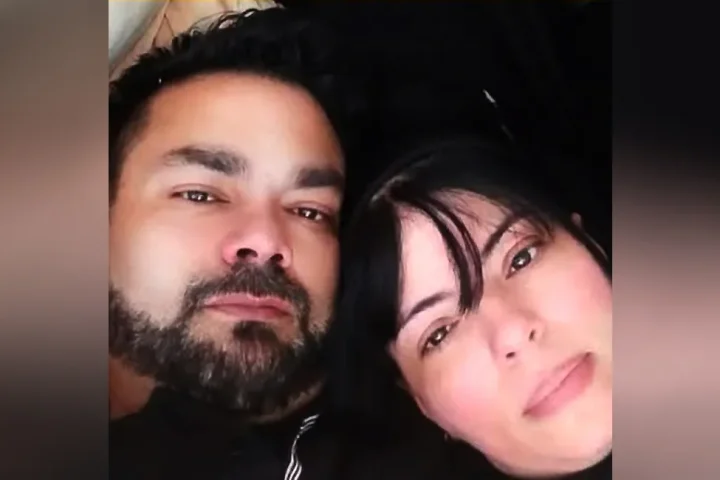 They find a Venezuelan woman and her partner dead in Chile: they investigate possible feminicide and suicide