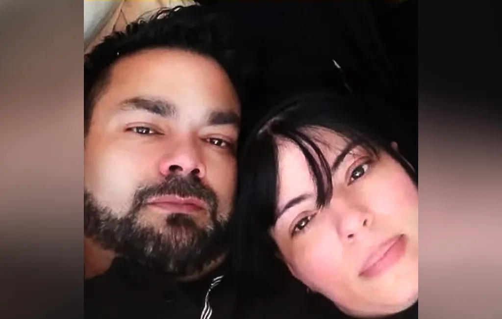 They find a Venezuelan woman and her partner dead in Chile: they investigate possible feminicide and suicide