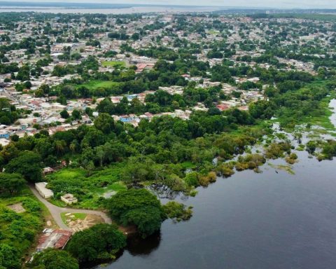 They find the body of a missing fisherman in the Caroní River
