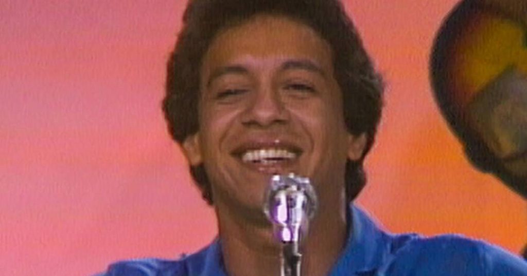 This is what the tomb of Diomedes Díaz looks like after its remodeling 12 years after his death