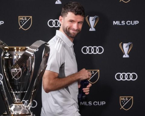 Thomas Müller does his thing in the press conference prior to Inter Miami-Vancouver: "Good phrase, huh?"