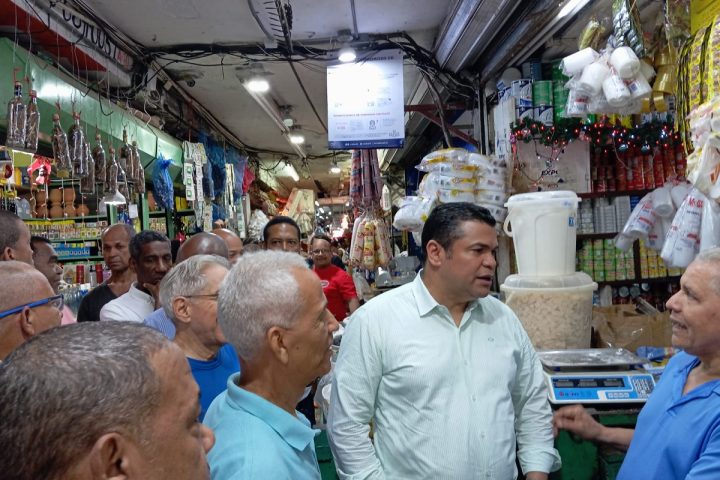 Tobías Crespo accuses the Government of handing over markets to the private sector