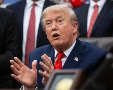 Trump insists he does not need permission from Congress to attack cartels in Venezuela