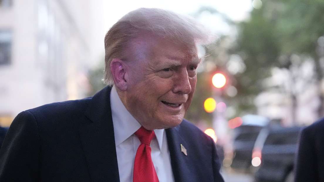 Trump, out of control, reiterates threats to oil tankers that trade with Venezuela