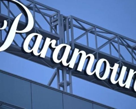 Trump says he will review Netflix-Warner Bros. operation