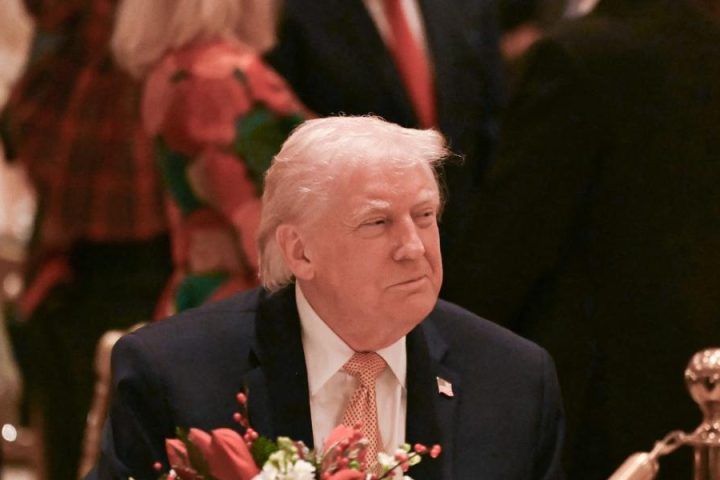 Trump wishes Merry Christmas to the "radical left scum"referring to Democratic opponents