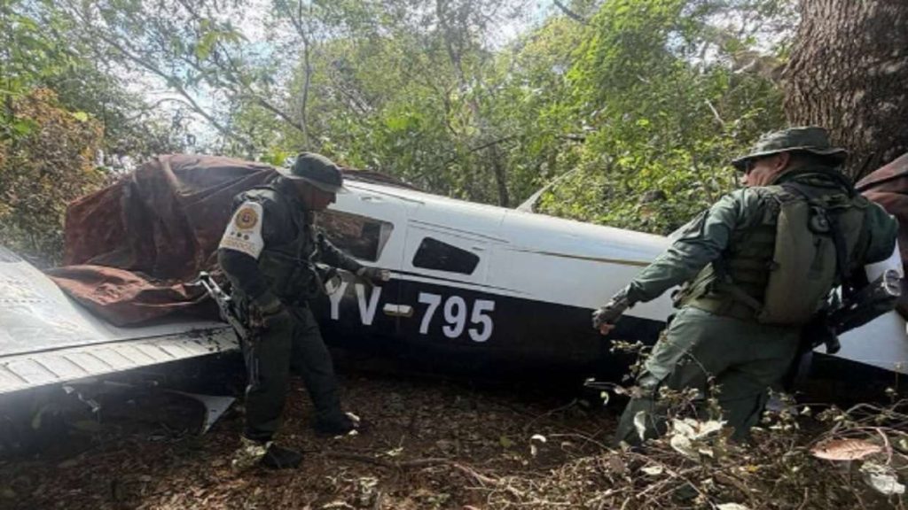 Two aircraft associated with drug trafficking disabled in Apure
