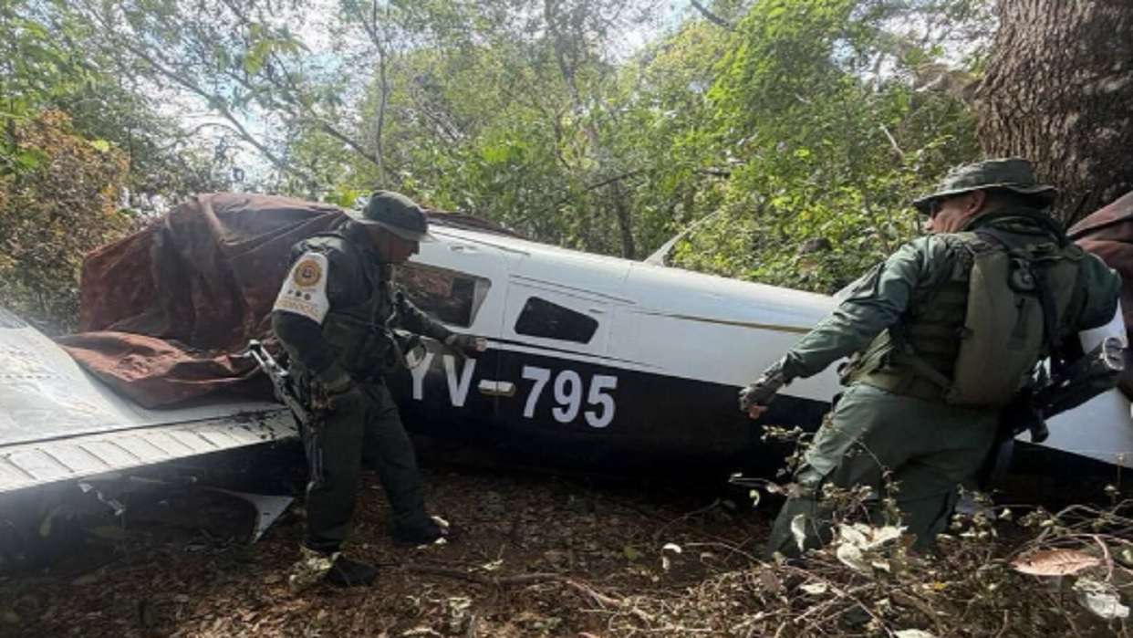 Two aircraft associated with drug trafficking disabled in Apure