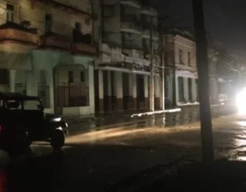 Cuba, apagones, termoeléctricas
