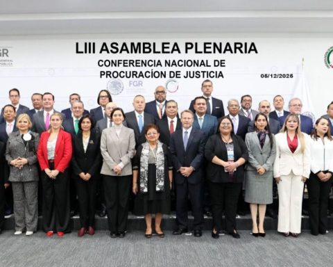 US Embassy asks FGR to dismantle entire criminal organizations